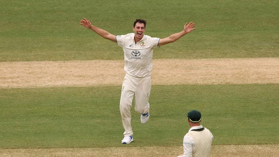 एशेज सीरीज में इंग्लैंड की बढ़ी टेंशन, तीसरे टेस्ट में कप्तान पैट कमिंस और नाथन लायन की वापसी