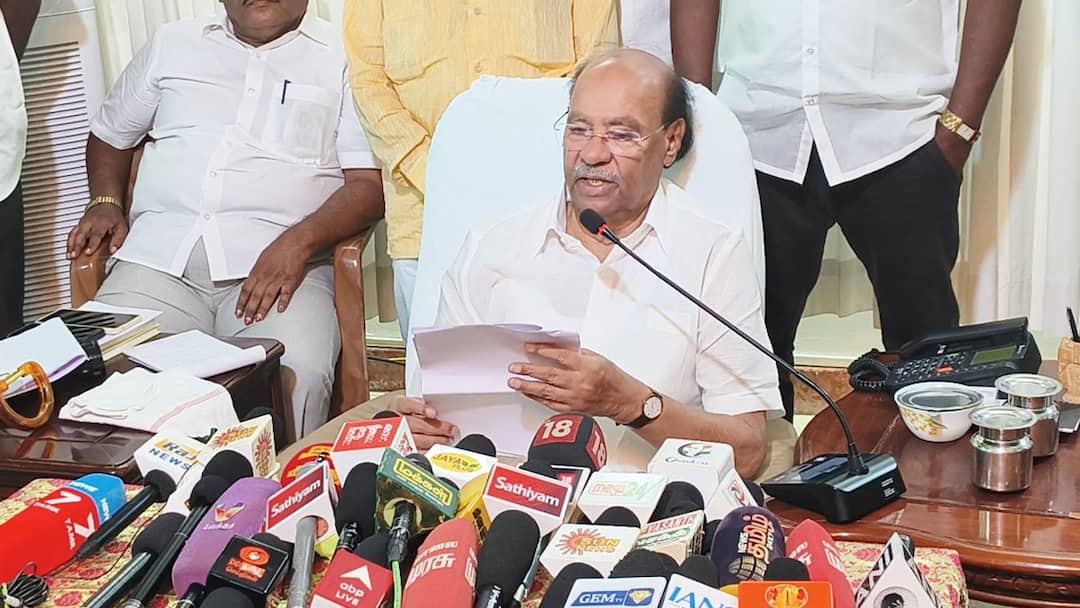 ராமதாஸ் அதிரடி! பாமக தலைவர் நானே, கூட்டணி முடிவு என் கையில்! அன்புமணிக்கு எதிராக பரபரப்பு குற்றச்சாட்டு