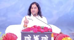 'प्रशासन सड़क पर नमाज अदा...', बांके बिहारी मंदिर कॉरिडोर के विरोध में उतरे देवकीनंदन ठाकुर