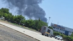 Ahmedabad Plane Crash: குஜராத்தில் பயங்கரம்... விபத்தில் சிக்கிய ஏர் இந்தியா விமானம்.. 242 பயணிகளின் நிலை என்ன?