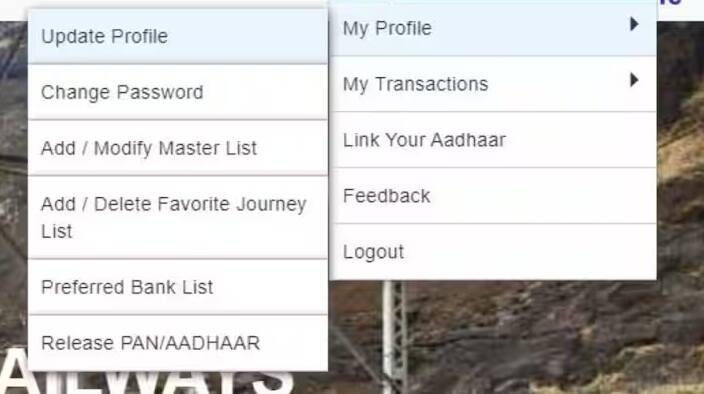 તત્કાલ બુકિંગ કરવા માટે સૌ પ્રથમ તમારે IRCTC ની સત્તાવાર વેબસાઇટ www.irctc.co.in પર જવું પડશે અથવા IRCTC રેલ કનેક્ટ એપ ખોલવી પડશે. આ પછી તમારે તમારો યુઝરનેમ પાસવર્ડ અને કેપ્ચા કોડ દાખલ કરીને લોગિન કરવું પડશે.