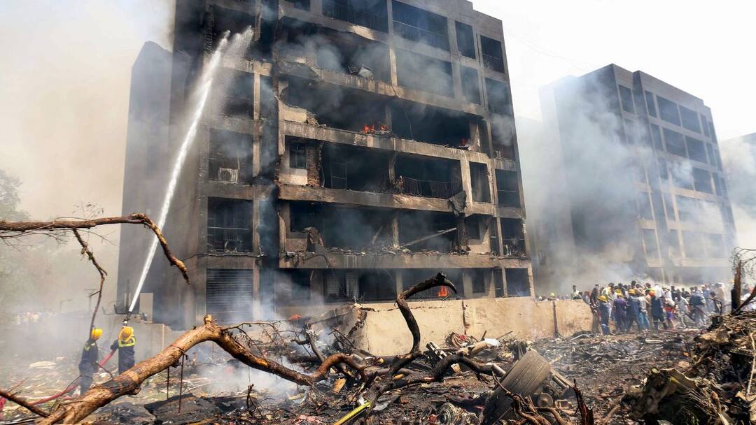 Ahmedabad Plane Crash Death Toll 265 Bodies Recovered PM Modi Visit Top Updates Ahmedabad Plane Crash: 265 Bodies Recovered, PM Modi Reaches Civil Hospital — Top Updates