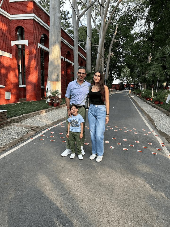 He was the son of renowned automotive pioneer Surinder Kapur.