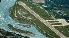 ये हैं दुनिया के सबसे खतरनाक एयरपोर्ट, लैंडिंग के वक्त अटक जाती हैं सांसें