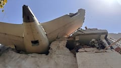 Air India Plane Crash In Ahmedabad: अहमदाबाद विमान अपघातात फक्त 1 प्रवासी बचावला; 11 A सीट ठरली लकी, या सीटचं वैशिष्ट्य काय?