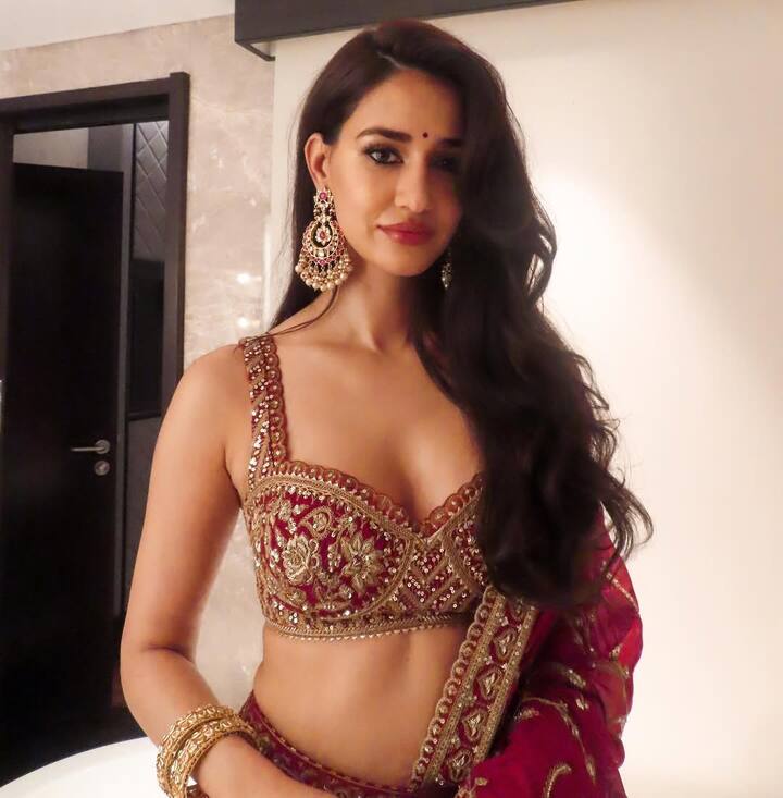 आलम ये था कि पार्थ ने उल्टा दिशा पर शक करना शुरू कर दिया था. वो अक्सर दिशा के फोन को चेक किया करते थे. इन सबसे तंग आकर एक्ट्रेस ने ब्रेकअप कर लिया.