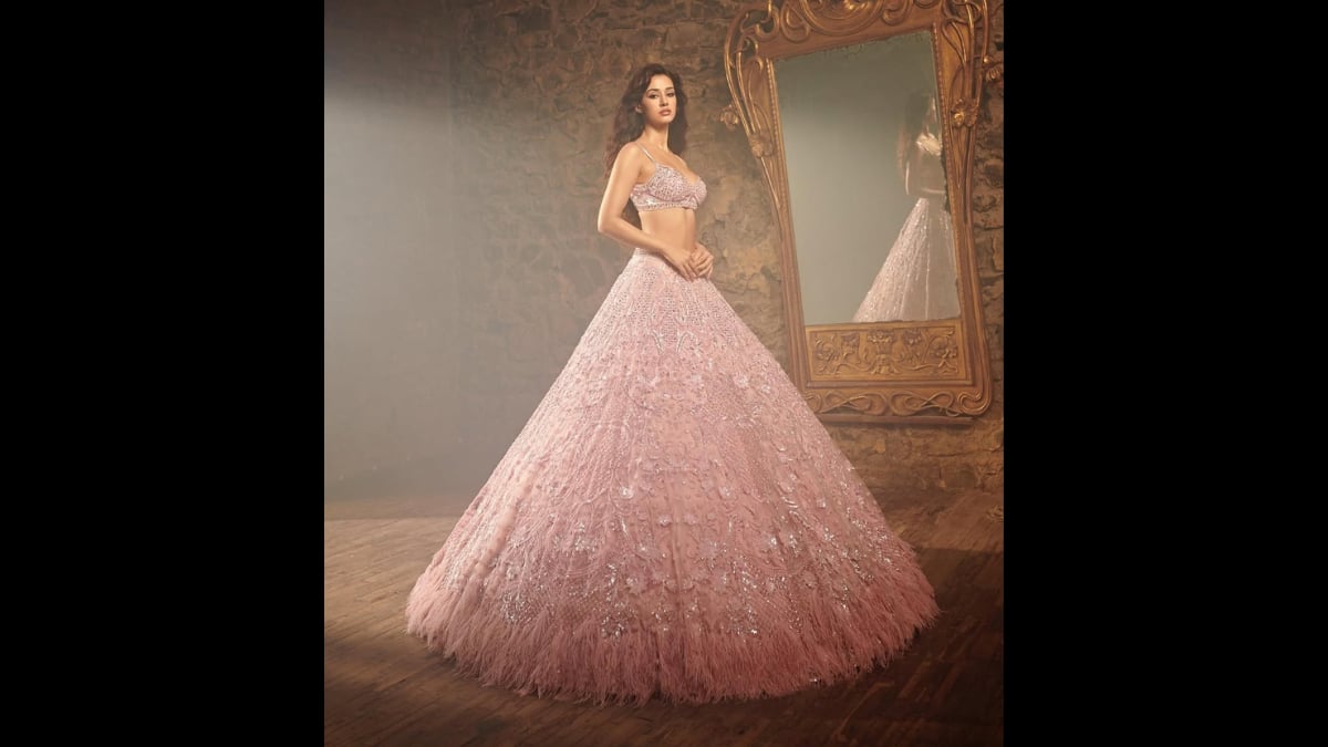 8 Stunning Style Moments Of Disha Patani You Can't Miss On Her Birthday 8 Stunning Style Moments Of Disha Patani You Can't Miss On Her Birthday