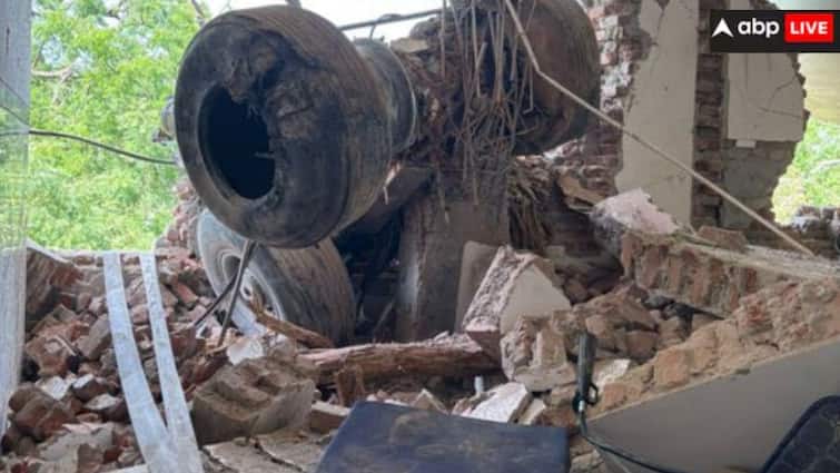 families of the 33 people who lost their lives on the ground in the Air India plane crash will also get 1 crore each from Tata group एयर इंडिया विमान हादसे में  274 मौतें, जमीन पर जान गंवाने वाले 33 लोगों के परिजनों को भी मिलेगा 1-1 करोड़ रुपये
