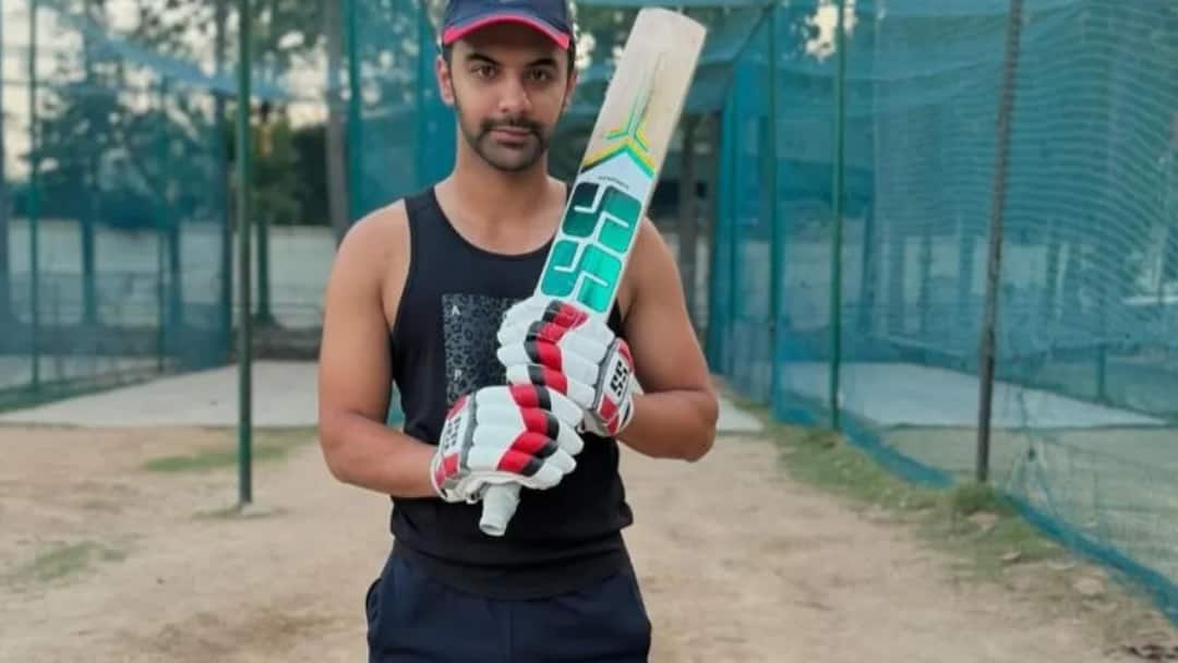 Agni Chopra: பிரபல இயக்குனரின் மகனை வாங்கிய மும்பை இந்தியன்ஸ் - யார் இந்த அக்னி சோப்ரா?