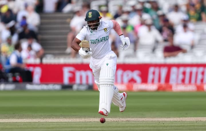 South africa team captain temba bavuma height lot of people are searching on google sa vs aus wtc final 2025 23 साउथ अफ्रीका टीम जिस तरह बल्लेबाजी कर रही है. ऐसा लग रहा है कि आज वो वर्ल्ड टेस्ट चैंपियनशिप का खिताब जीत लेंगे. अगरे ऐसा होता है तो, साउथ अफ्रीका 27 साल बाद आईसीसी का कोई खिताब जीतेगी.