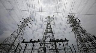 Punjab News: ਪੰਜਾਬ ਵਾਸੀਆਂ ਨੂੰ ਝੱਲਣੀ ਪਏਗੀ ਪਰੇਸ਼ਾਨੀ, ਅੰਬਰੋਂ ਵਰ੍ਹਦੀ ਅੱਗ ਵਿਚਾਲੇ ਲੱਗੇਗਾ ਬਿਜਲੀ ਕੱਟ; ਜਾਣੋ ਕਿੰਨੇ ਘੰਟੇ ਬੱਤੀ ਰਹੇਗੀ ਗੁੱਲ...