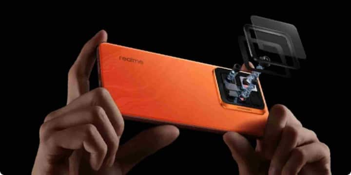 वहीं, अमेजन पर आप Realme GT 7 Pro को भी काफी सस्ती कीमत में खरीद सकते हैं. बता दें कि इस फोन की असल कीमत 69,999 रुपये है लेकिन अमेजन पर इसे 21 प्रतिशत की छूट के साथ बिक्री के लिए लिस्ट किया गया है. इसे आप यहां से मात्र 54,998 रुपये में खरीद सकते हैं. साथ ही इसे खरीदने पर आपको अन्य बैंक ऑफर्स भी मिल सकते हैं.