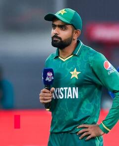 पाकिस्तान ने टी20 से किया बाहर तो अब इस टीम से खेलेंगे बाबर आजम, इतने करोड़ में हुई है डील