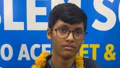 'NEET- এর প্রস্তুতি নিতে চাইলে মোবাইল ত্যাগ করো, সপ্তাহে একবারের বেশি ব্যবহার নয়', বলছেন AIR 2 উৎকর্ষ