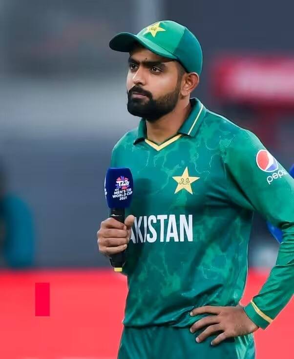 हा त्याचा निश्चित पगार नाही.