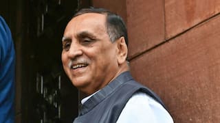 Vijay Rupani: рдЧреБрдЬрд░рд╛рддрдЪреЗ рдорд╛рдЬреА рдореБрдЦреНрдпрдордВрддреНрд░реА рд╡рд┐рдЬрдп рд░реБрдкрд╛рдгреА рдпрд╛рдВрдЪреЗ рдбреАрдПрдирдП рдЕрдЦреЗрд░ рдЬреБрд│рд▓реЗ; рд░рд╛рдЬрдХреЛрдЯрдордзреНрдпреЗ рд╣реЛрдгрд╛рд░ рдЕрдВрддреНрдпрд╕рдВрд╕реНрдХрд╛рд░