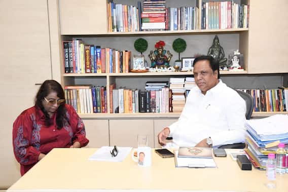 Arun Gawli : डॉन अरुण गवळींची कन्या भाजपच्या वाटेवर? महापालिका निवडणुकीत मोठी घडामोड, गिता गवळी-आशिष शेलारांची भेट