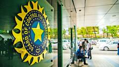 BCCI नहीं दे रहा पैसा, कर्मचारियों का रोका लाखों रुपया; जानें क्या है पूरा मामला