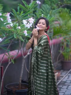 Shivali Parab : तुझं लोभस हसणं, जणू कमळाच उमलणं; अभिनेत्री शिवाली परबच्या फोटोंवर कमेंट्सचा पाऊस