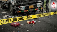 সকালে পড়তে বেরিয়ে লরির ধাক্কায় পিষ্ট নাবালিকা! চালকের ভুলে সব শেষ! দুর্ঘটনা ঘিরে রণক্ষেত্র কৃষ্ণনগর