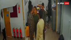 આર્મી ઓફિસર સાથે ઘર્ષણમાં ઉતર્યો સરકારી અધિકારી, સૈનિકોએ ઓફિસમાં જ કરી દીધી ધૂલાઇ, વીડિયો વાયરલ