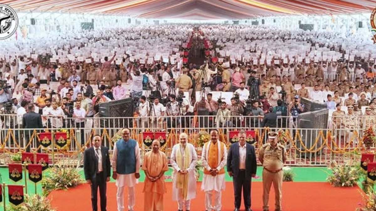 Rozgaar Mahakumbh: ‘रोजगार महाकुंभ’ में 60 हजार से ज्यादा युवाओं को मिला सरकारी नौकरी का तोहफा, दिखी गजब की व्यवस्था