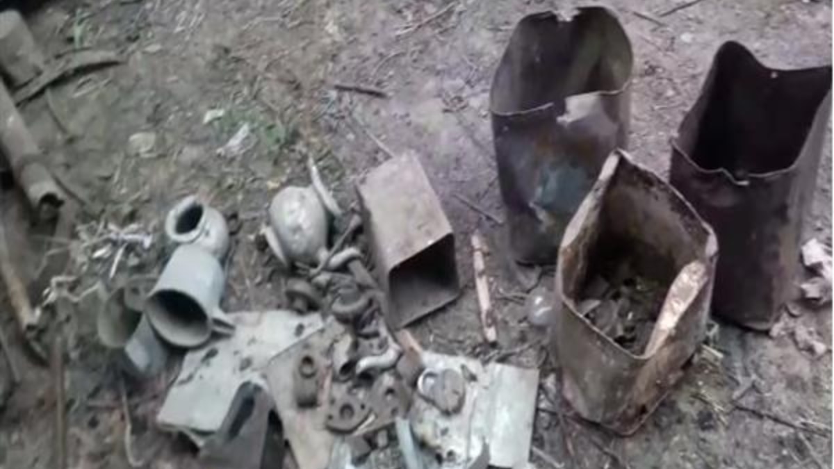 Jammu-Kashmir: जम्मू-कश्मीर में मस्जिद का ढांचा गिराने के दौरान हुआ विस्फोट, 3 लोग घायल