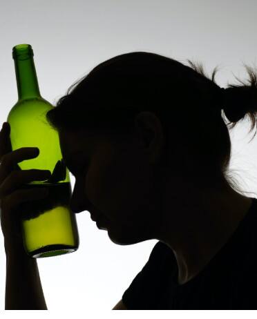 ਇਸ ਸੂਬੇ ਦੀਆਂ ਔਰਤਾਂ ਸ਼ਰਾਬ ਪੀਣ 'ਚ ਸਭ ਤੋਂ ਅੱਗੇ, ਮਰਦਾਂ ਨੂੰ ਵੀ ਛੱਡਿਆ ਪਿੱਛੇ...