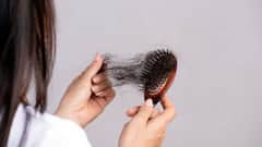 Hair Fall :  বর্ষাকালে চুল পড়া নিয়ন্ত্রণের ৮টি দেশি টোটকা