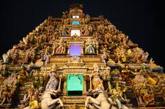 ये हैं भारत के 6 आइकॉनिक मंदिर, 2025 में जरूर करने चाहिए इनके दर्शन