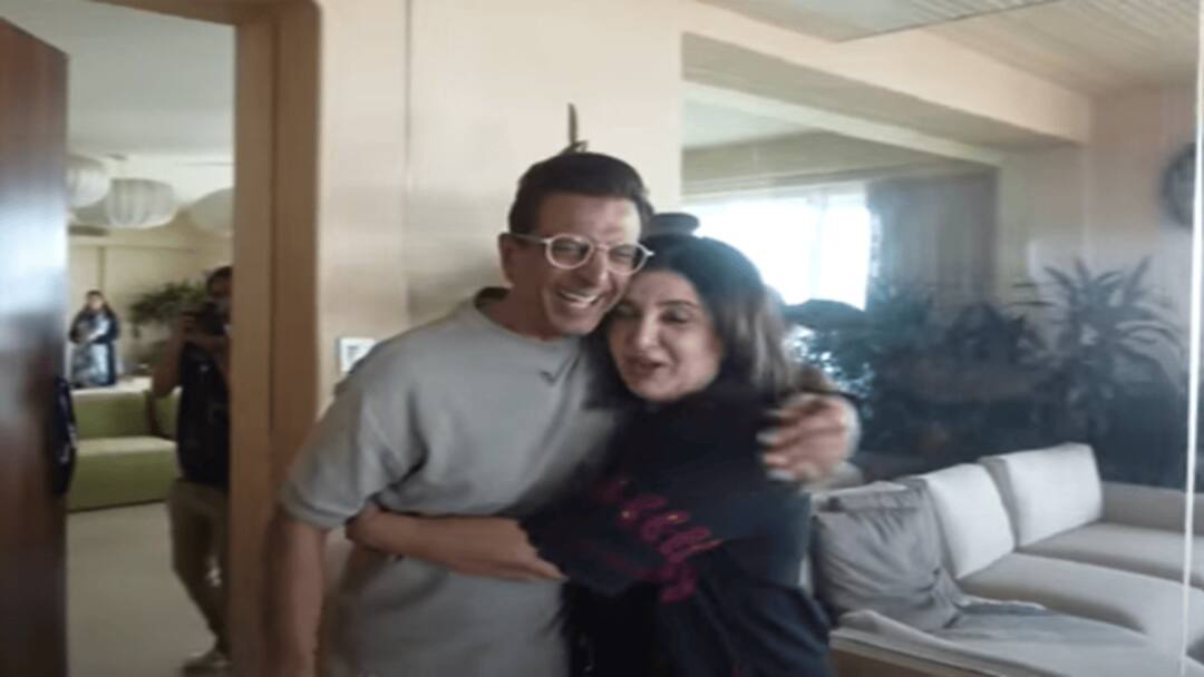 Inside Jaaved Jaaferi’s Lavish Home That Left Farah Khan Speechless See Video Inside Jaaved Jaaferi’s Lavish Home That Left Farah Khan Speechless: ‘What Is This House?’