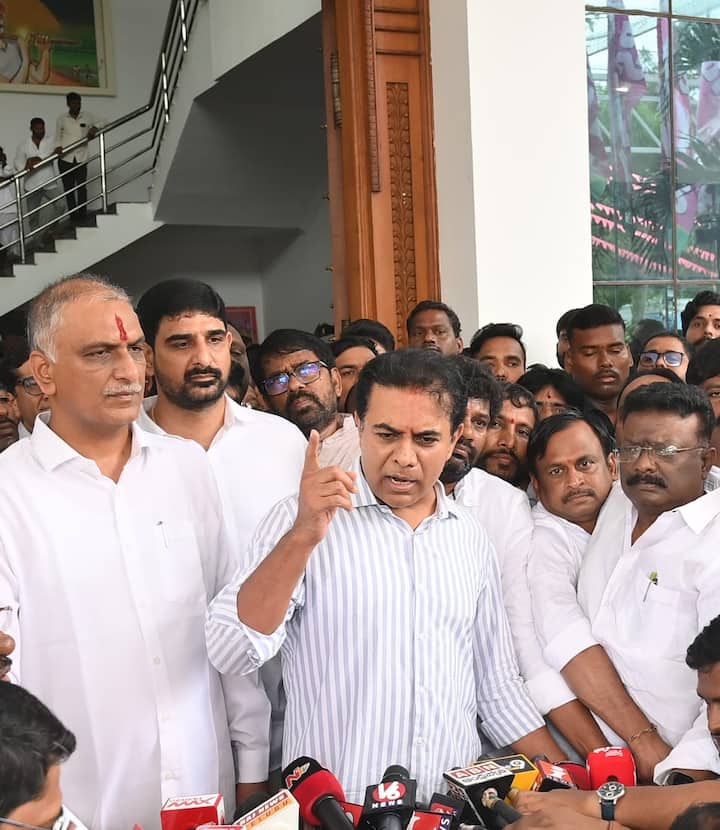 తమకు జైలు కేసులు కొత్త కాదు గతంలో తెలంగాణ ఉద్యమంలో కూడా జైలుకు వెళ్లొచ్చానని అన్నారు. ఫార్ములా ఈ రేసులో తెలంగాణను ప్రపంచంలో నెంబర్ వన్ చేశామన్నారు కేటీఆర్. రేవంత్ రెడ్డి ఇచ్చిన హామీలు, వాగ్దానాలు నెరవేరేవరకు ప్రశ్నిస్తూనే ఉంటామన్నారు.