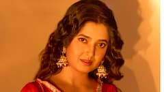 Prajakta Mali: लाखात एक दिसते सुरेख; फुलवंती प्राजक्ता माळीचा मनमोहक अंदाज!