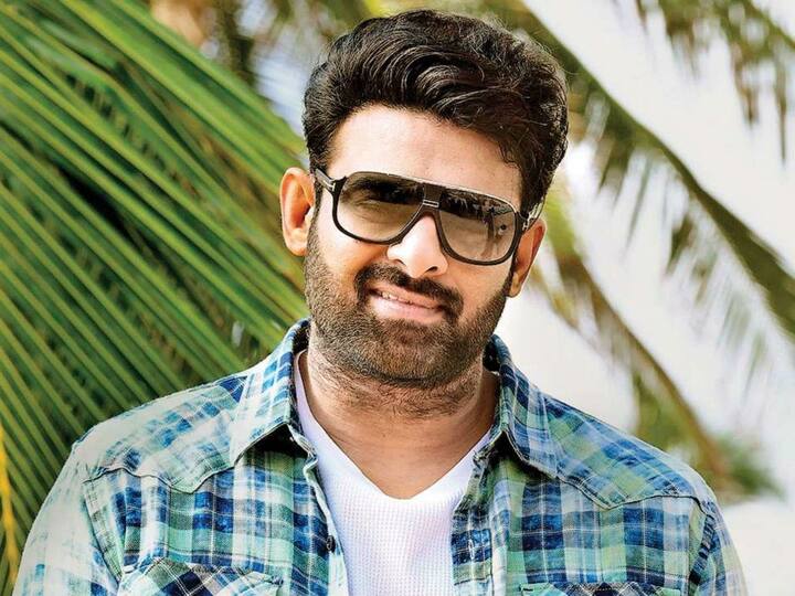 हैदराबाद में उनका एक बड़ा और लग्जरियस फार्म हाउस है. जहां वह अपने फैमिली के साथ टाइम स्पेंड करते हैं. इसके अलावा उन्होंने अपनी अलग-अलग प्रॉपर्टीज में अच्छा इन्वेस्टमेंट किया है, जो उनकी फाइनेंशियल स्ट्रैंथ का प्रूफ है.