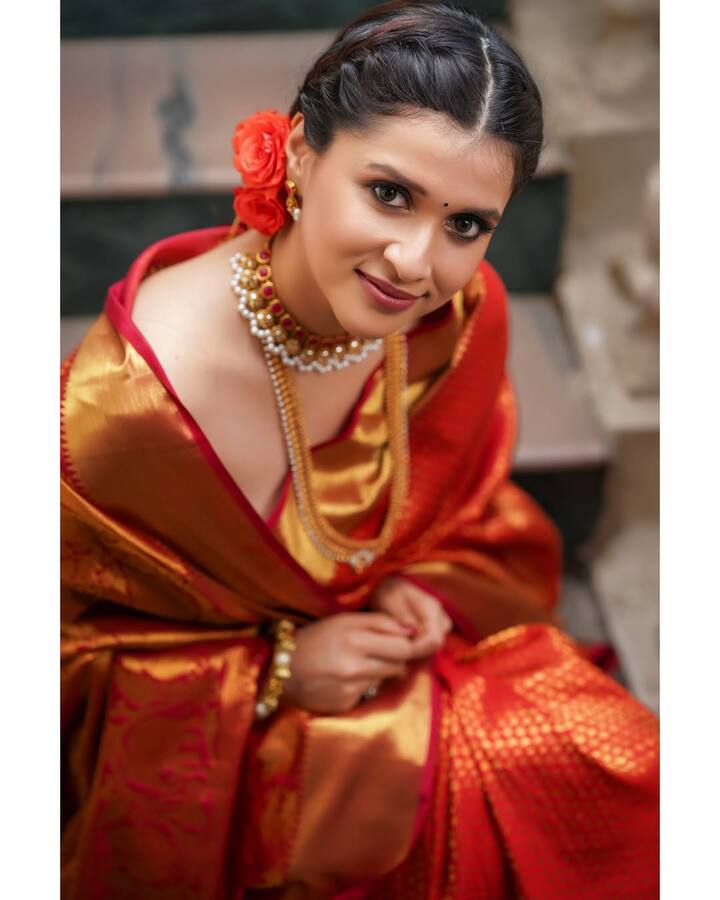 बिग बॉस 17 में अपनी स्ट्रॉन्ग प्रेजेंस की वजह से मन्नारा काफी चर्चा में रहीं. उनके पास ऑडी A3, MG स्टोर और महिंद्रा थार जैसी प्रीमियम कारें हैं.