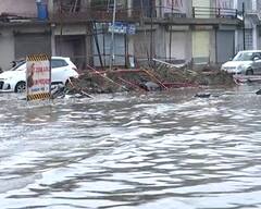 Ahmedabad Rain:અમદાવાદમાં ધોધમાર વરસાદ, નિકોલમાં જળબંબાકાર, લોકોની વધી હાલાકી