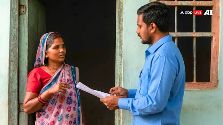 Census Fraud Safety Tips: देश में अघले साल से होने वाली है जनगणना. जनगणना के नाम पर लोगों के साथ ठगी को भी अंजाम दिया जा सकता है. आप इस तरह कर सकते हैं इन ठगों की पहचान.