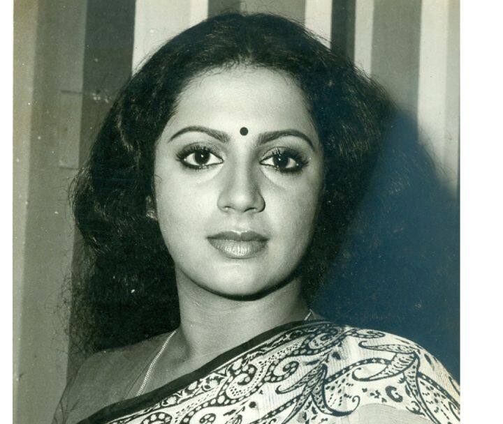 Srividya Untold Story: கமலை காதலித்தது உண்மை; மூன்று முறை அபார்ஷன் செய்தார் ஸ்ரீவித்யா! அண்ணியே கூறிய பகீர் தகவல்!