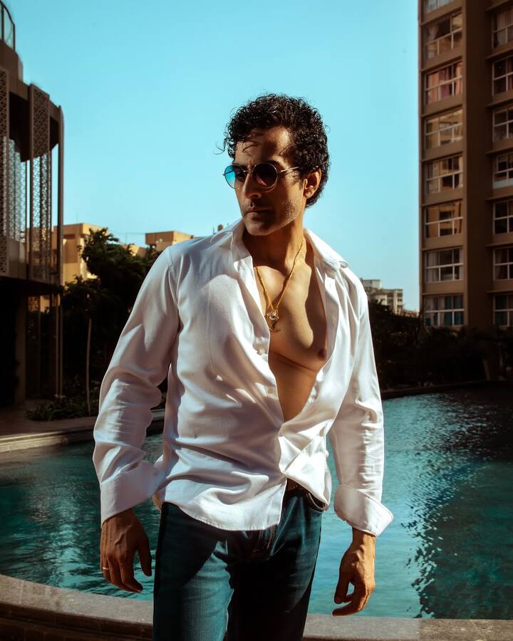 अनुपमा के वनराज उर्फ सुधांशु पांडे इन दिनों करण जौहर के रियलिटी शो द ट्रेटर्स में नजर आ रहे हैं. अब खबरें आ रही हैं कि सुधांशु ने क्योंकि सास भी कभी बहू थी 2 में एंट्री कर ली है.