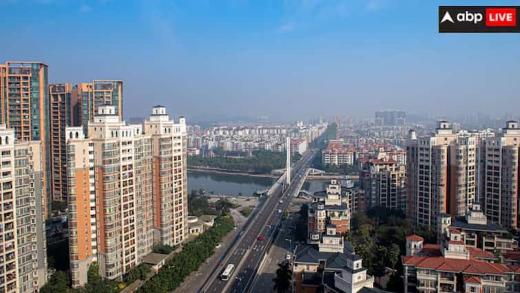 Noida Authority Board has approved the real estate firm Apex Group to complete supertech four housing projects as a co developer सुपरटेक के अटके हुए प्रोजेक्ट्स को अब कौन करेगा पूरा? नोएडा अथॉरिटी बोर्ड ने सुनाया बड़ा फैसला
