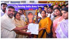 వీర జవాన్ మురళీ నాయక్ కుటుంబానికి ప్రభుత్వం తరఫున రూ.50 లక్షలు అందజేత- 5 ఎకరాల భూమి ఇంటిస్థలం అప్పగింత