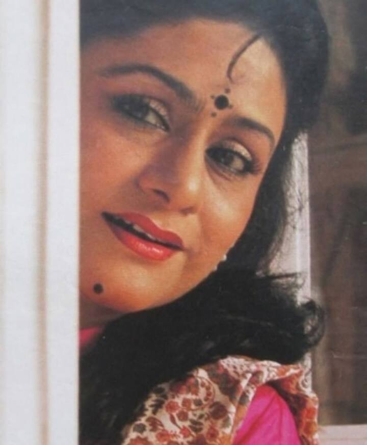 Aruna revealed that Rekha said to her, if you do good role, then I will be a villain.
