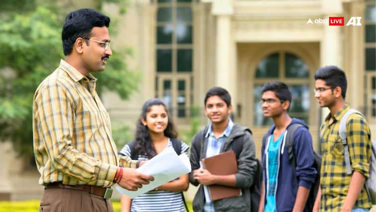 एडमिशन सीजन में नोएडा-ग्रेटर नोएडा में दलालों का बोलबाला, सही कॉलेज चुनते वक्त बरतें सतर्कता