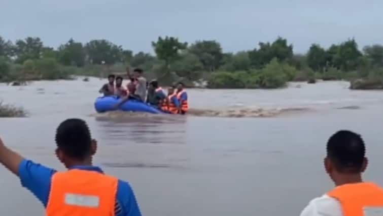 Torrential Rains Batter Gujarat; Botad Worst Hit, NDRF Ops Underway As 5 Missing After Car Swep Torrential Rains Batter Gujarat; Botad Worst Hit, NDRF Ops Underway As 5 Missing After Car Swep