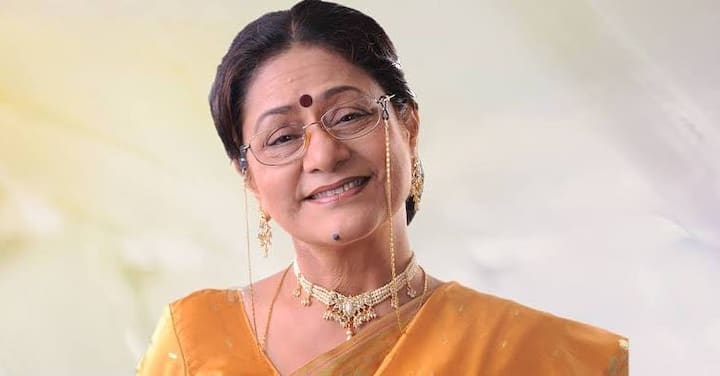 Aruna Irani and Rekha are both well-known and superhit actresses of the 70s and 80s who have made their mark in the industry till date.