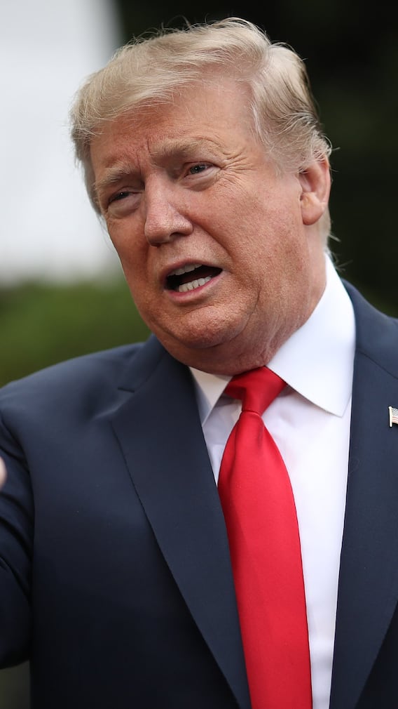 'खत्म हो रहा अमेरिका का धैर्य, तुरंत सरेंडर कर दे ईरान', ट्रंप की धमकी