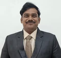 வாட்ஸ் - அப் காலில் ஆசை வார்த்தை கூறி சிறுவர்களுக்கு பாலியல் தொல்லை கொடுத்த தேவாலய ஊழியர்