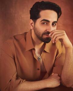 Ayushmann Khurana Networth: करोड़ों के मालिक हैं ‘ड्रीम गर्ल’ एक्टर, महंगी गाड़ियों का है शौक, जानिए उनकी नेटवर्थ