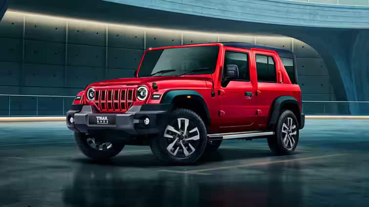 Mahindra Thar Roxx Reddit user decision to skip boring cars Features Specifications Powertrain Details Thar Roxx खरीदकर बेहद खुश हुआ शख्स, लेकिन दूसरी गाड़ियों को बता दिया बोरिंग! जानें फीचर्स