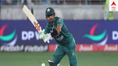 Virat Kohli And Babar Azam: āĻā§āĻžāĻ āϧāĻžāĻāϧāĻžāύā§āĻž āĻĢāĻžāϰā§āĻŽ āĻšāĻžāĻāĻ, āĻŽāĻžāĻ ā§ āύāĻž āĻĒāĻžāϰāϞā§āĻ āĻŽāĻžāĻ ā§āϰ āĻŦāĻžāĻāϰ⧠āĻāĻŋ āĻŦāĻŋāϰāĻžāĻāĻā§ āĻā§āĻā§āĻāĻž āĻĻāĻŋāĻā§āĻā§āύ āĻŦāĻžāĻŦāϰ?